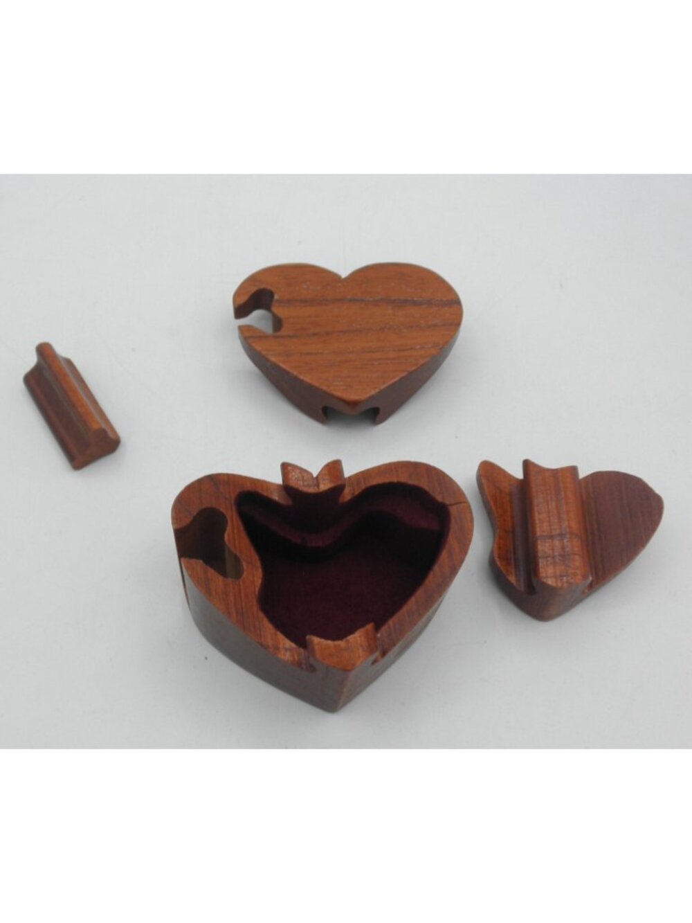 Wood Carved Trinket Keepsake Jewelry Heart Shaped Treasure PUZZLE BOX 4 Piece - Picture 8 of 11